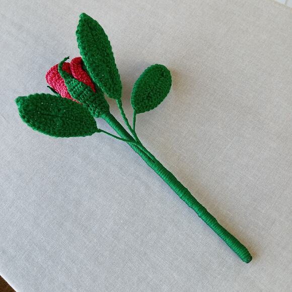 Red Crochet Rosebuds Last Forever 9" long stem rose unique faux flower cottage - Picture 6 of 15